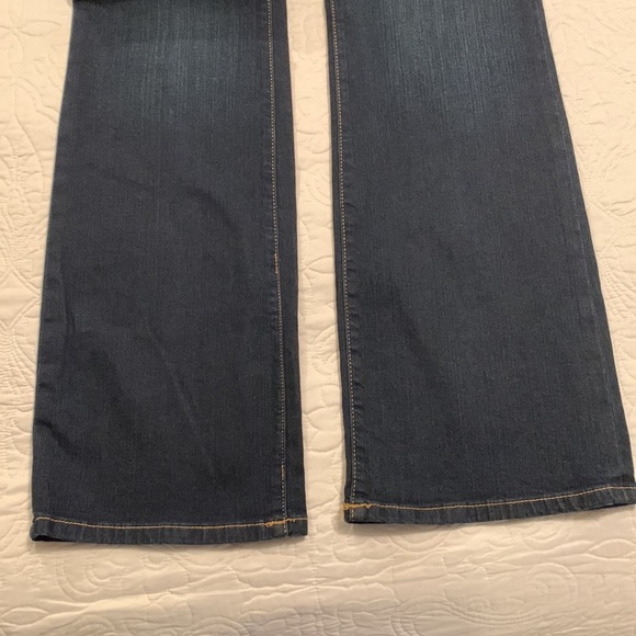 NEW TORRID Women Relaxed Boot Jeans - Picture 6 of 15